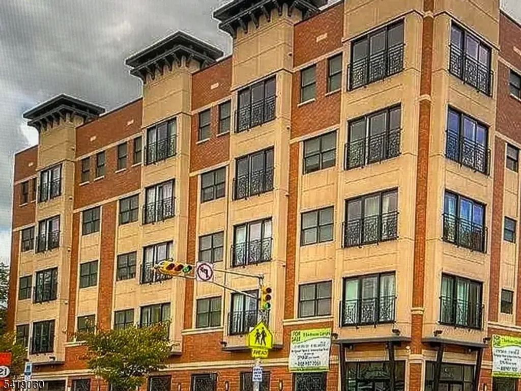 105-107 Broad Street, Newark City