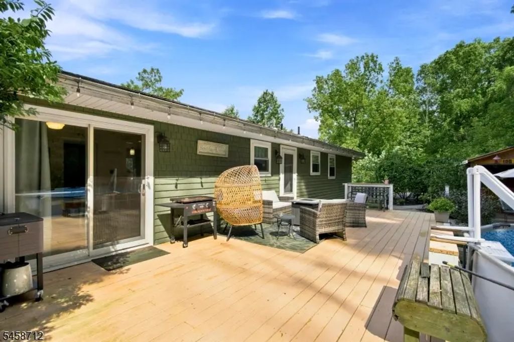 314 Rudetown Rd, Vernon Twp.