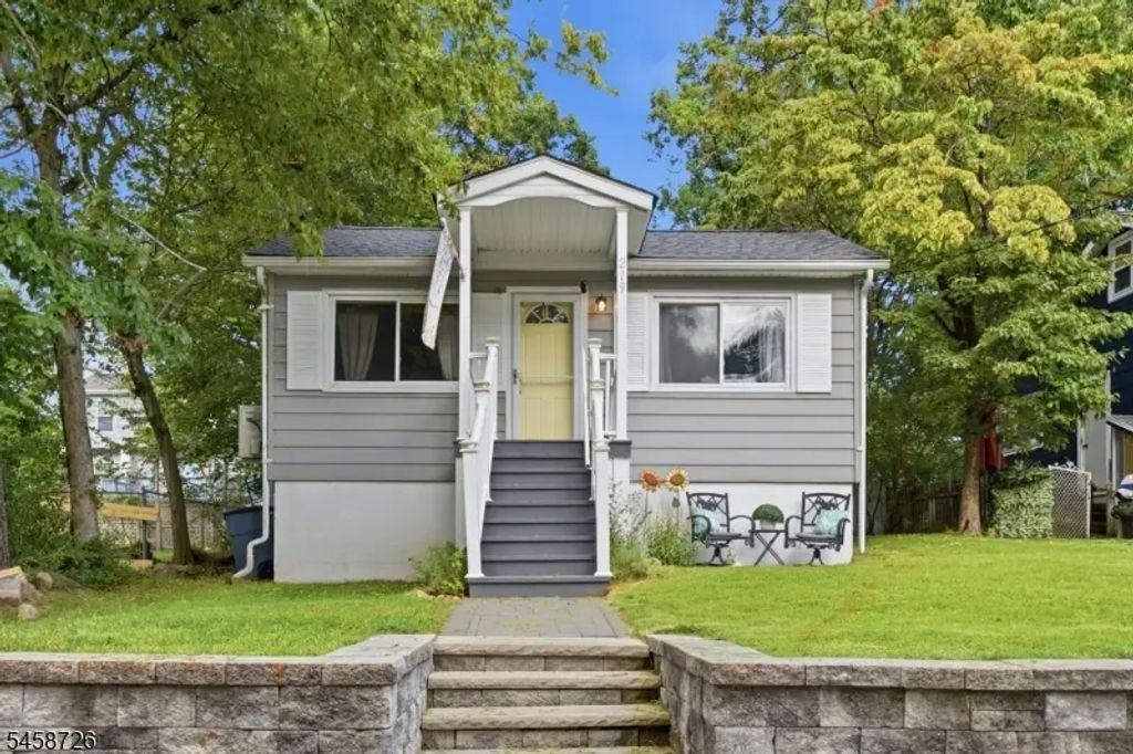 219 Knox Way, Hopatcong Boro