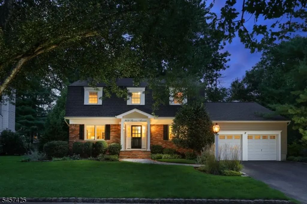 909 Stevens Avenue, Westfield Town