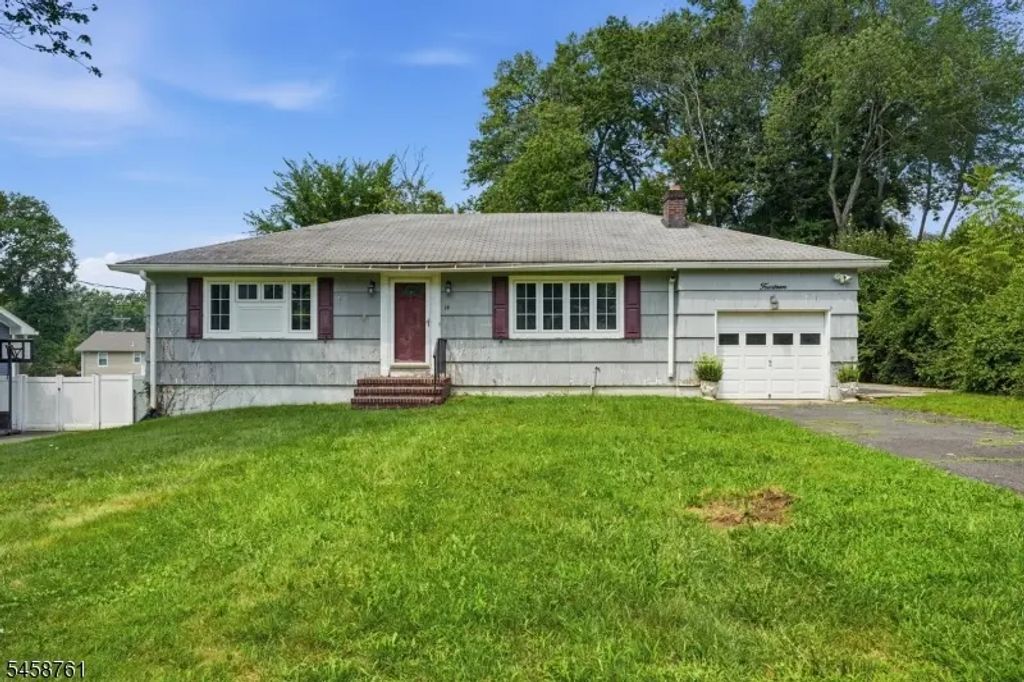 14 Ford Hill Rd, Hanover Twp.