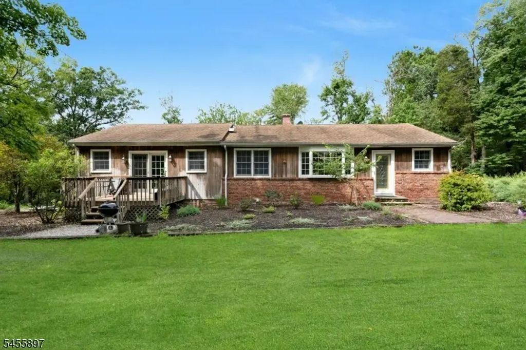 751 Peters Ln, Bridgewater Twp.