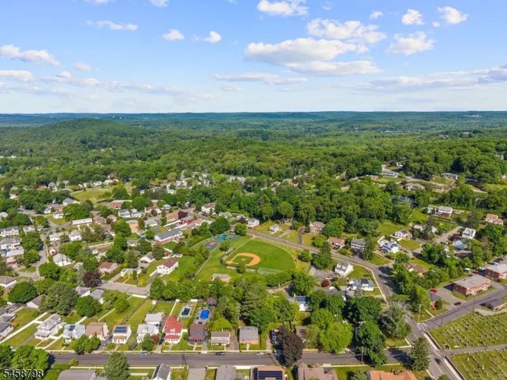 506 Green St, Boonton Town