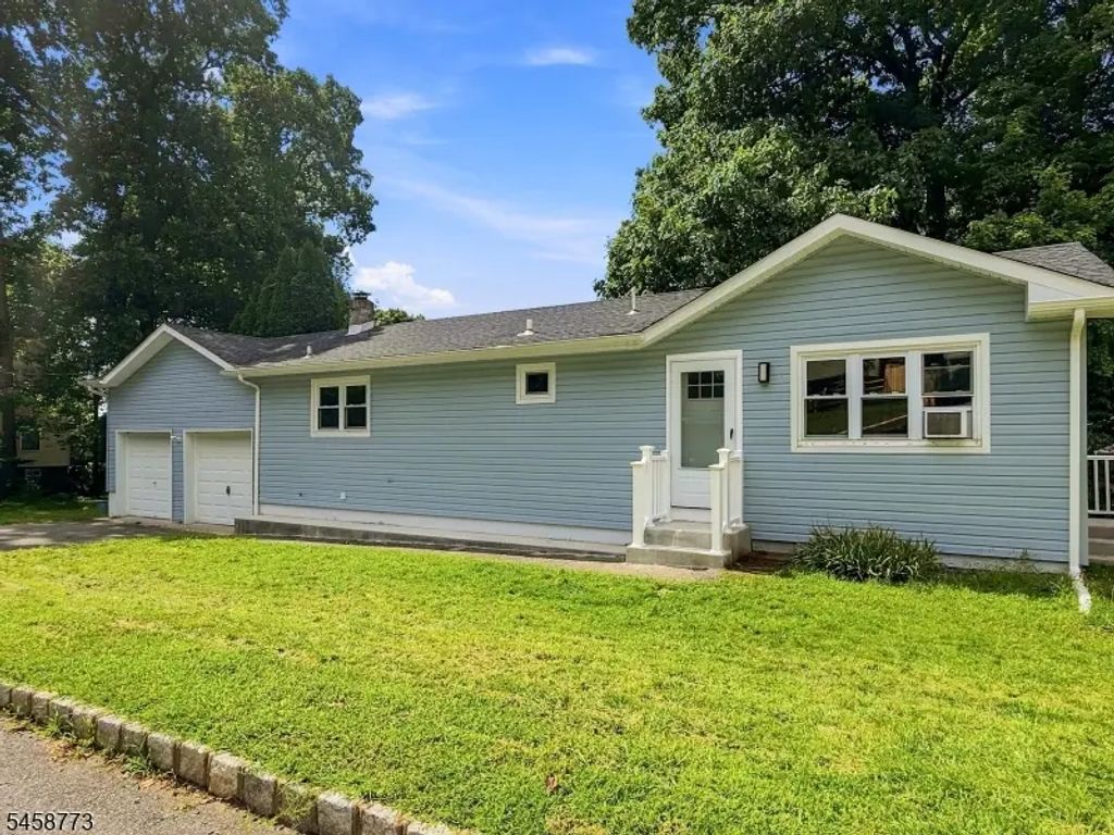 26 Kynor Ave, Hopatcong Boro