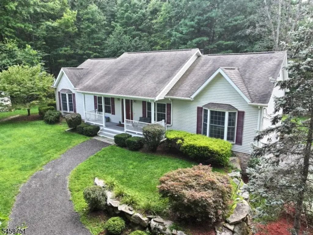 29 Millville Rd, Montague Twp.