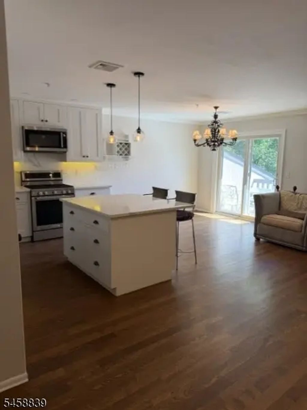 19 Paris Circle, West Orange Twp.