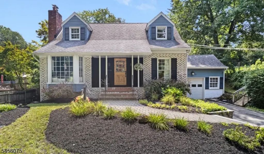 32 Foothill Dr, Lincoln Park Boro
