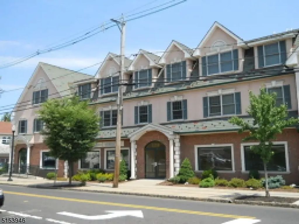525 Central Avenue, Apt 308, Westfield Town
