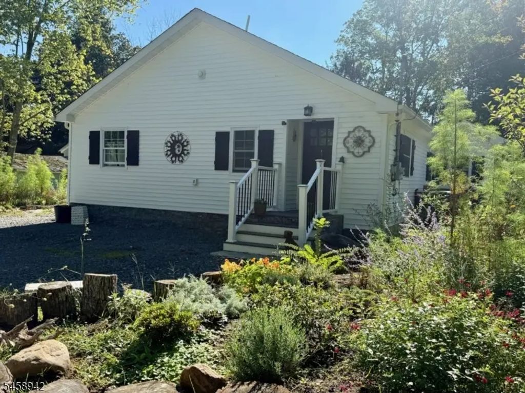 63 Bauer Rd, Frankford Twp.