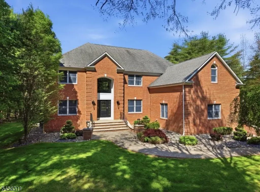 97 Union Road, Kingwood Twp.