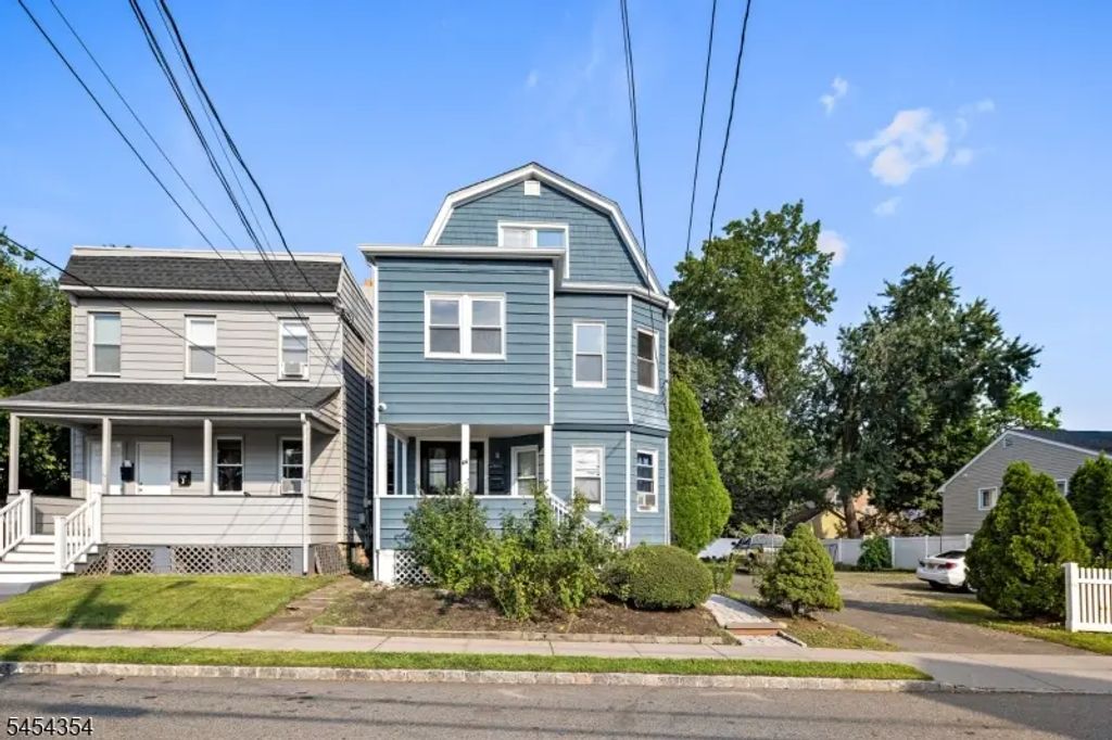 66 Watson Ave, West Orange Twp.