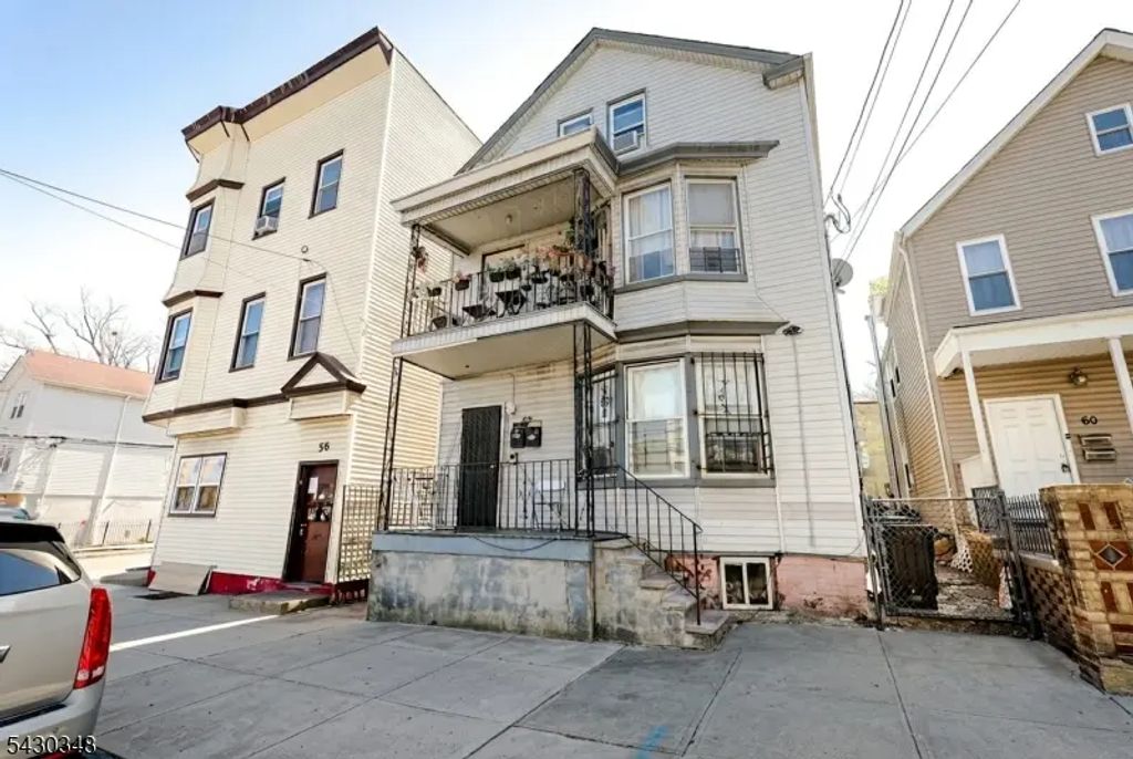 58 11th Ave, Newark City