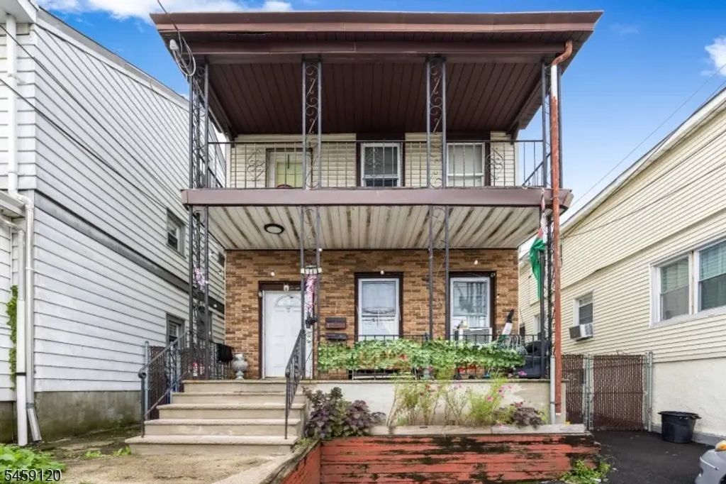 384 Getty Ave, Paterson City