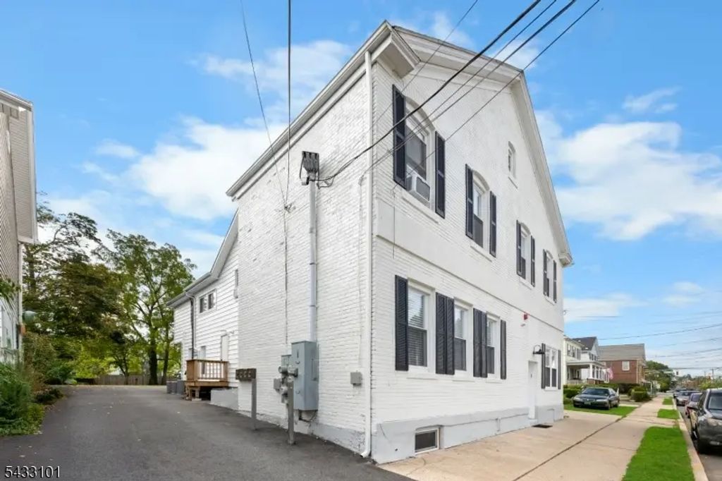 43 1st Ave, Raritan Boro