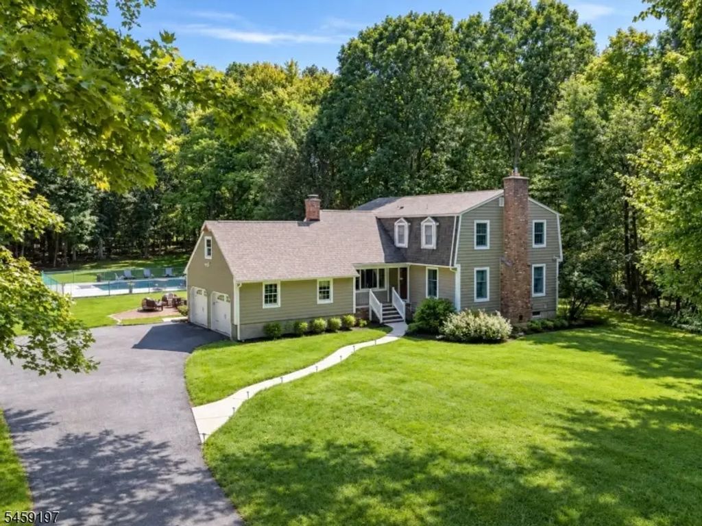 208 School House Rd, Jefferson Twp.