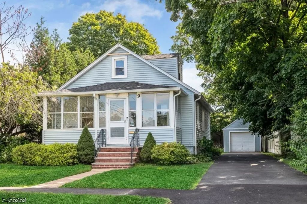 9 Delmar Ave, Morris Twp.