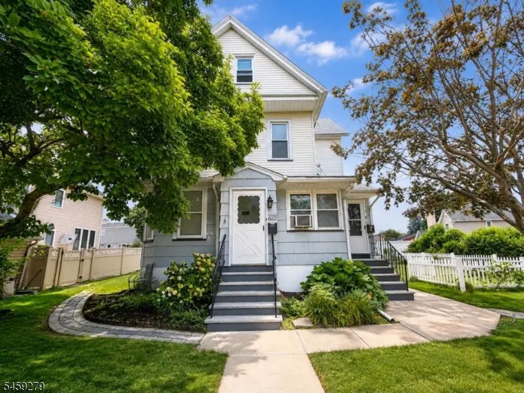 622 Hackensack St, Carlstadt Boro