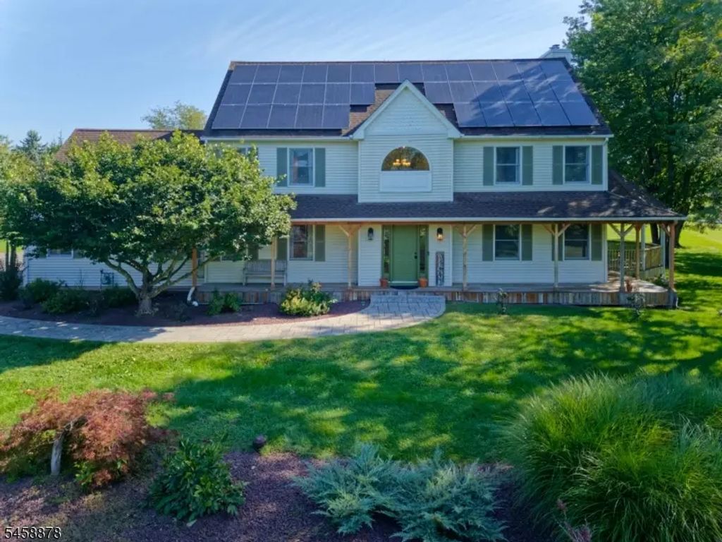 3 Prall Ct, East Amwell Twp.