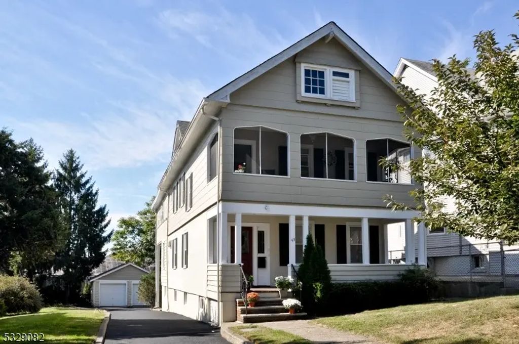 43 Walnut St, Montclair Twp.
