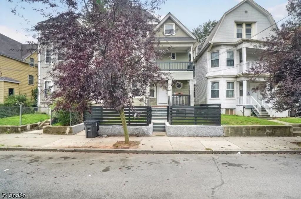 24 Millington Ave, Newark City