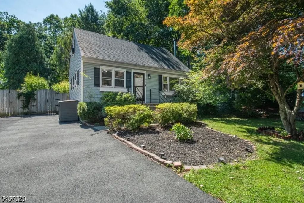 15 Mayne Ave, Byram Twp.