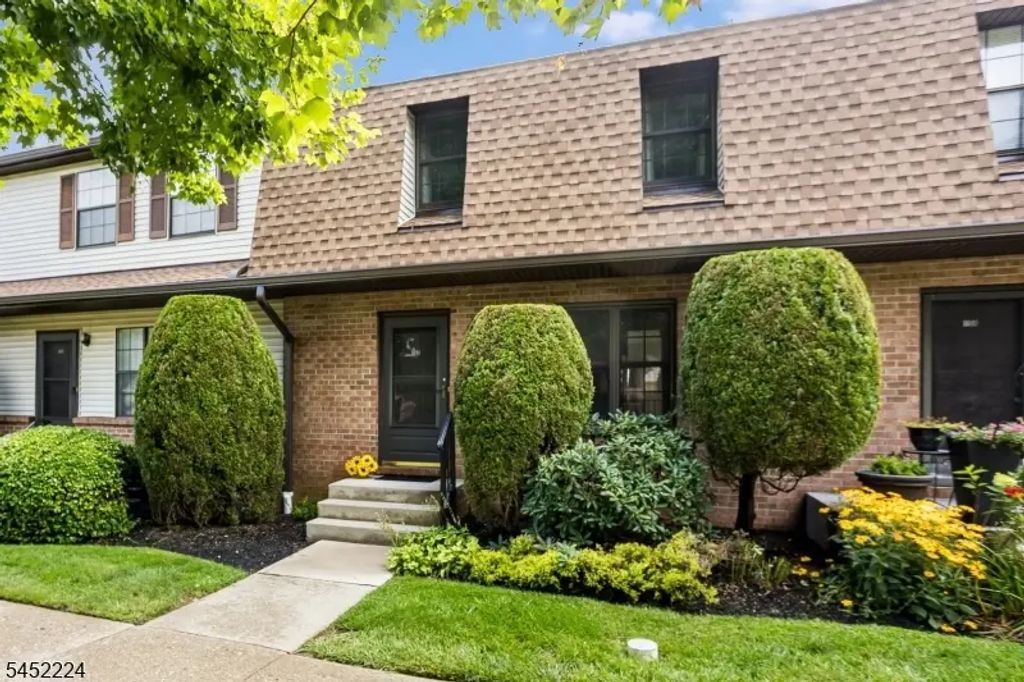 157 Cynthia Dr, Mansfield Twp.