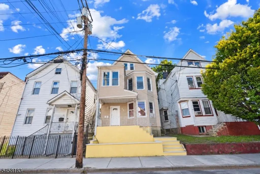 15 Highland Ave, Newark City