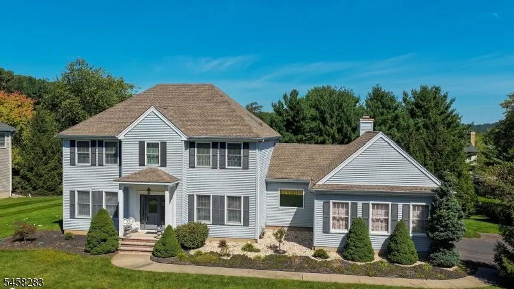 7 Linberger Dr, Bridgewater Twp.