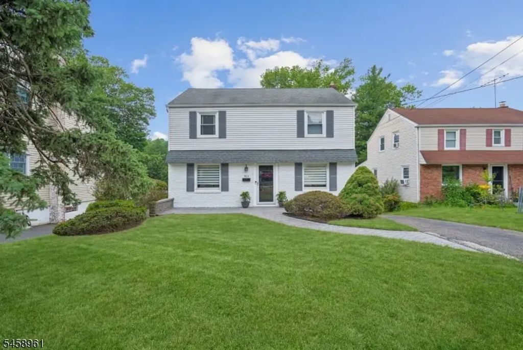 373 Saint Cloud Ave, West Orange Twp.