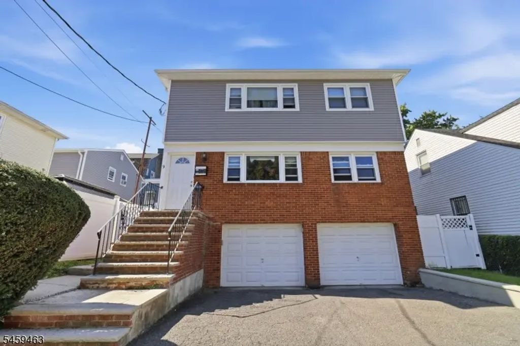 9 Allen St, Irvington Twp.