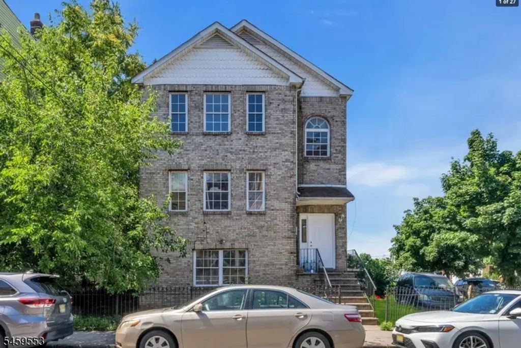 328-330 Hawthorne Ave, Newark City