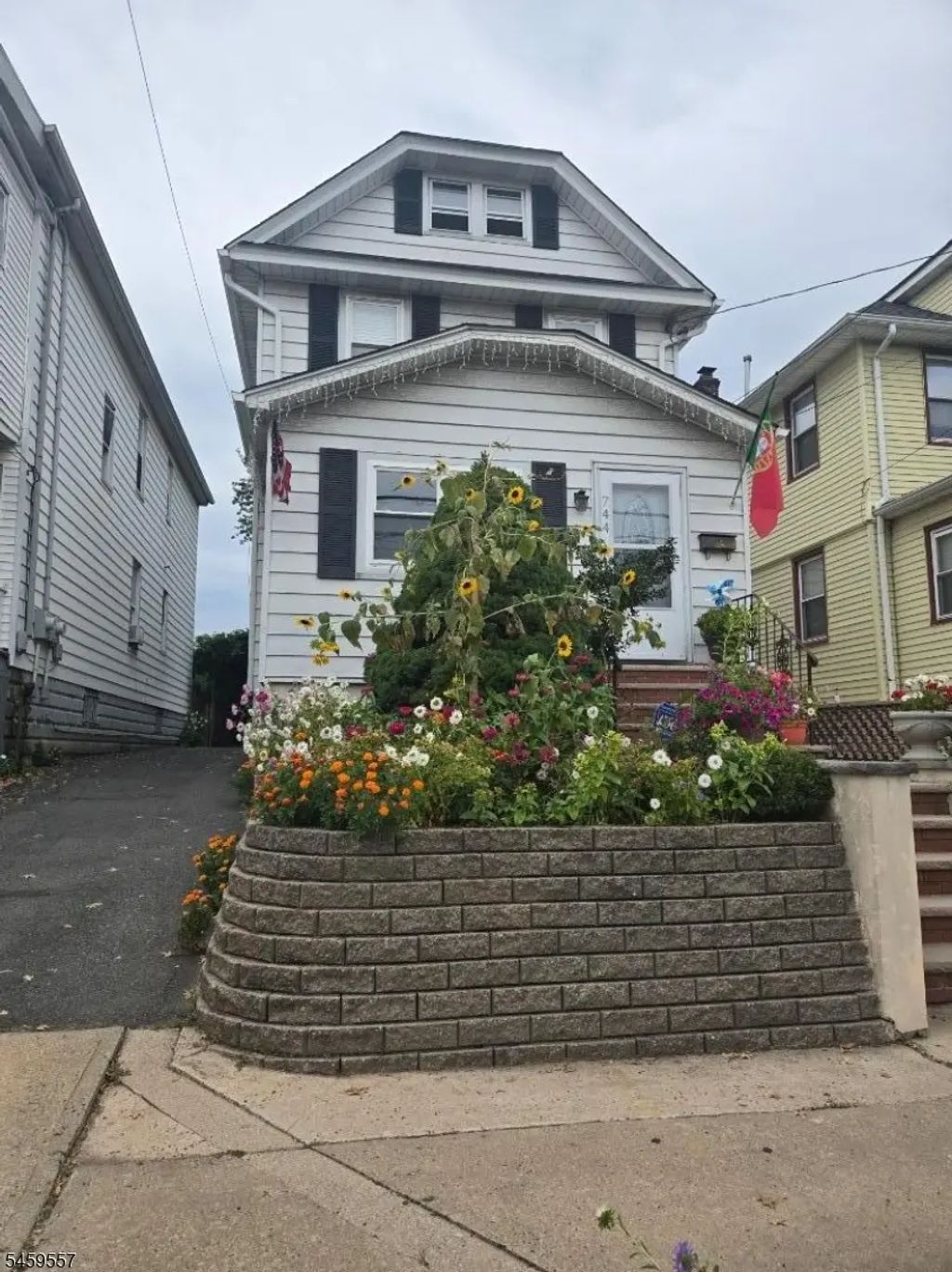 744 Van Buren Ave, Elizabeth City