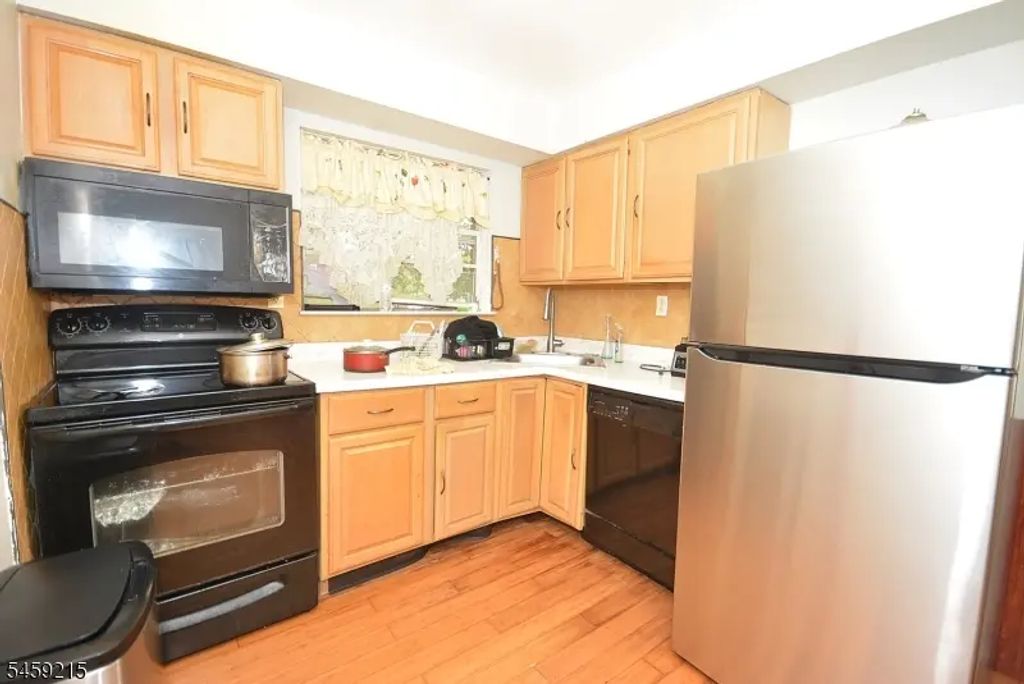 514 Andria Ave Unit 171, Hillsborough Twp.