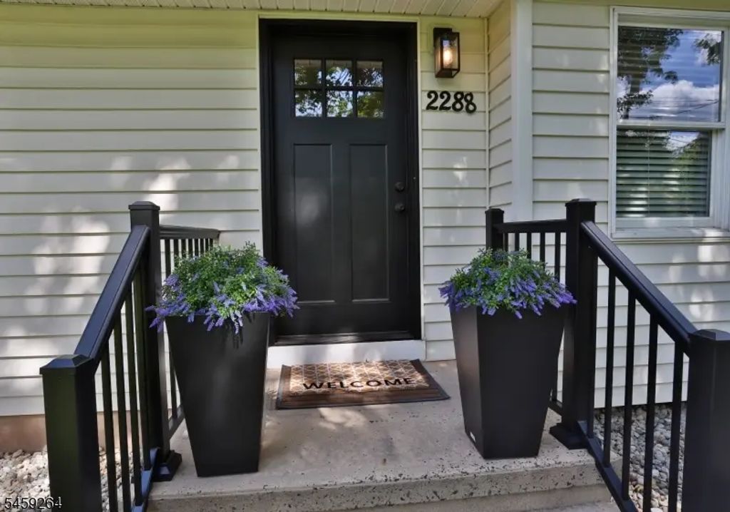 2288 Camplain Rd, Hillsborough Twp.