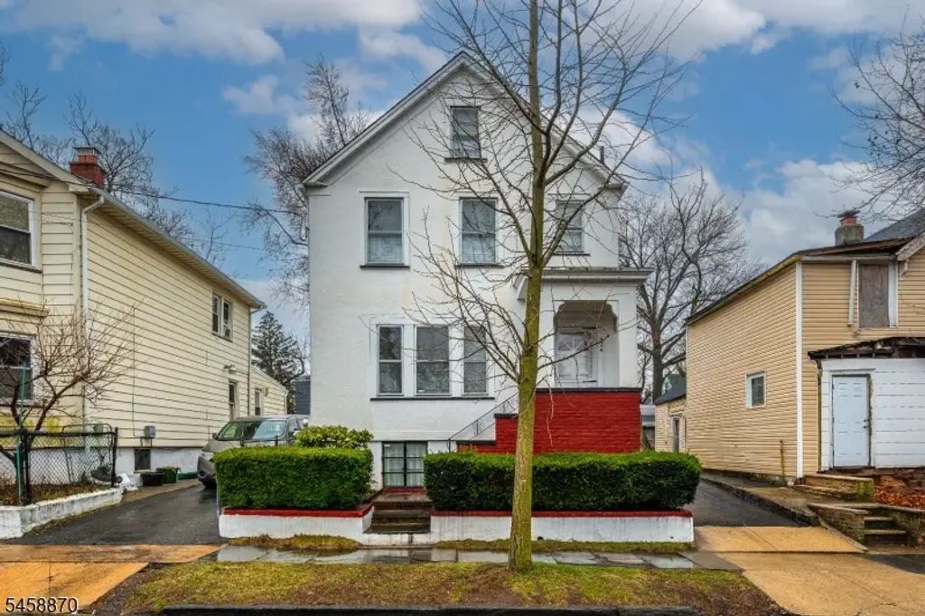 424 Frankfort St, City Of Orange Twp.