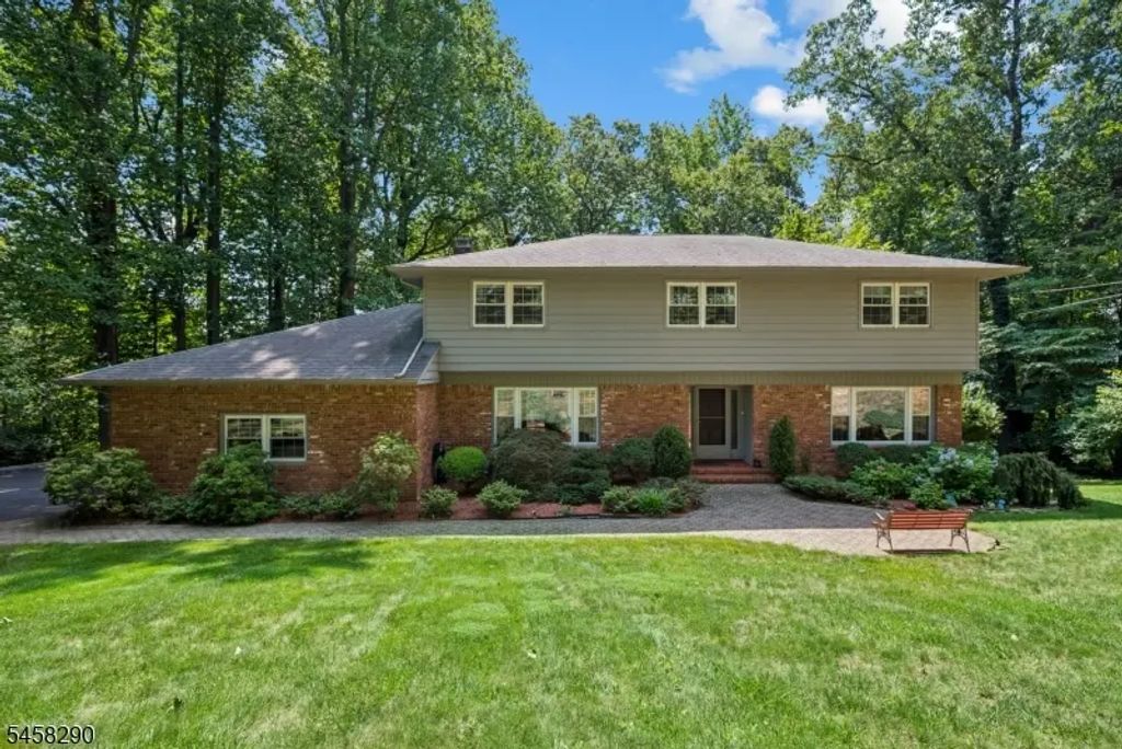 436 Ridge Road, Watchung Boro