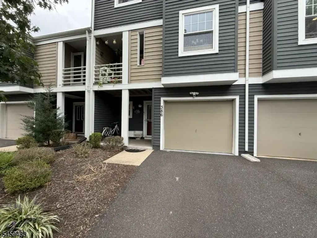 386 Waterview Rd, Bridgewater Twp.