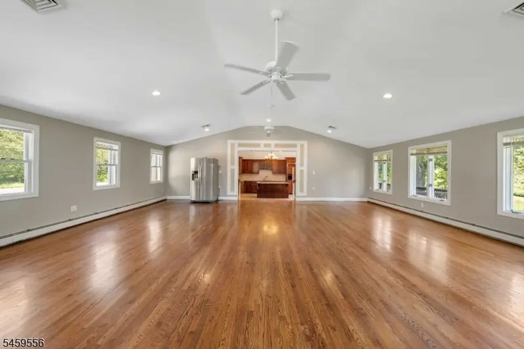 223 Pleasant Run Rd, Readington Twp.