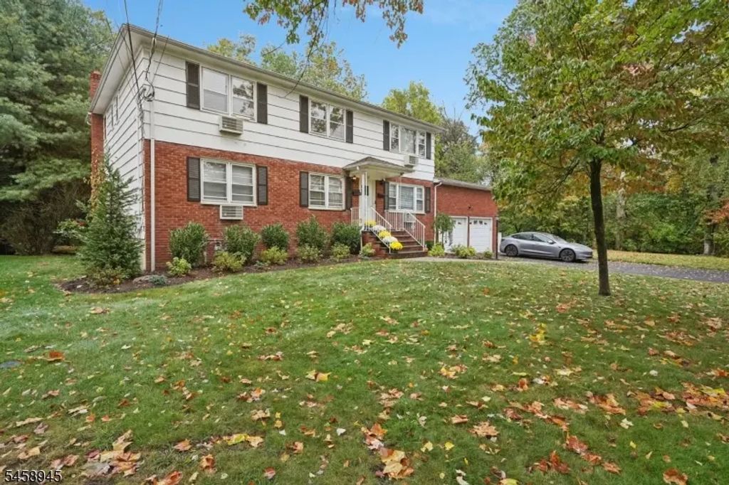 52 Dunlap St, New Providence Boro