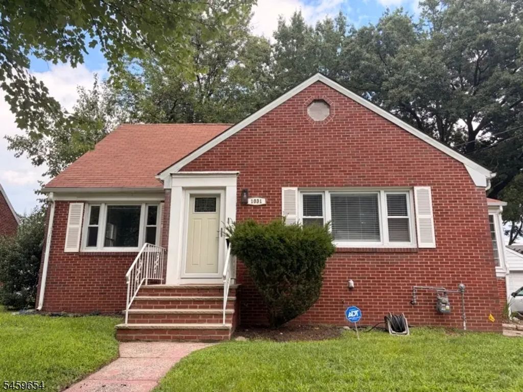 1031 Lowden Ave, Union Twp.