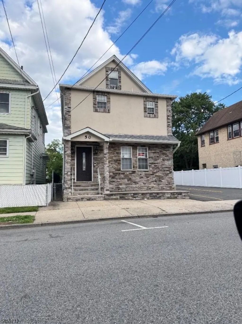 50 Styvesant Ave, Lyndhurst Twp.