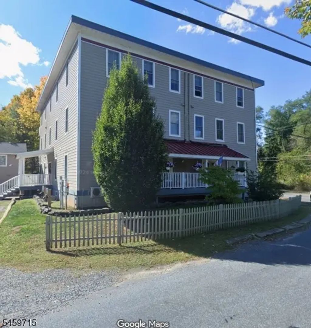 2 Lindbergh Rd, East Amwell Twp.