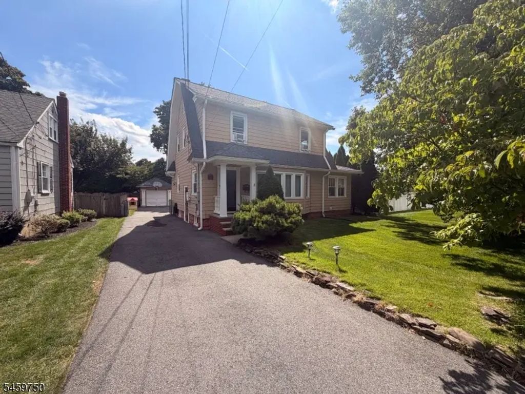 33 Poplar Ave, Pequannock Twp.