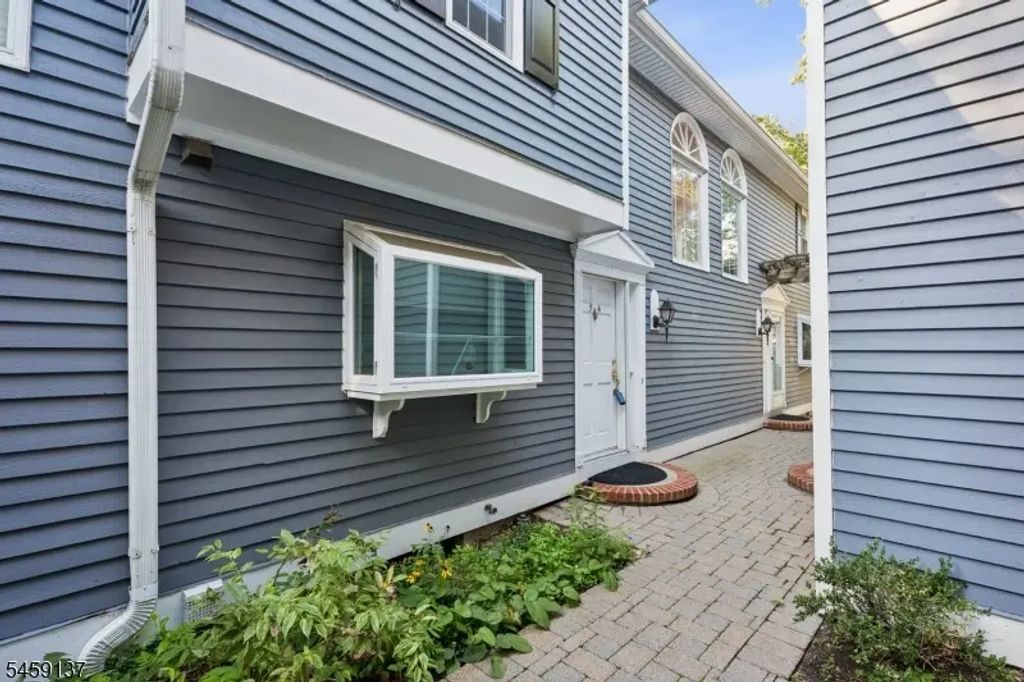 54 Countryside Dr Ondo, Bernards Twp.