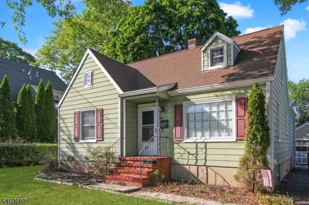 57 N Main St, Flemington Boro