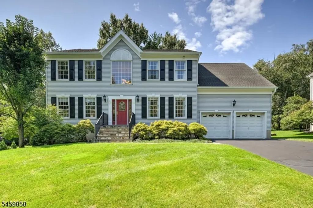 43 Bernard St, Branchburg Twp.