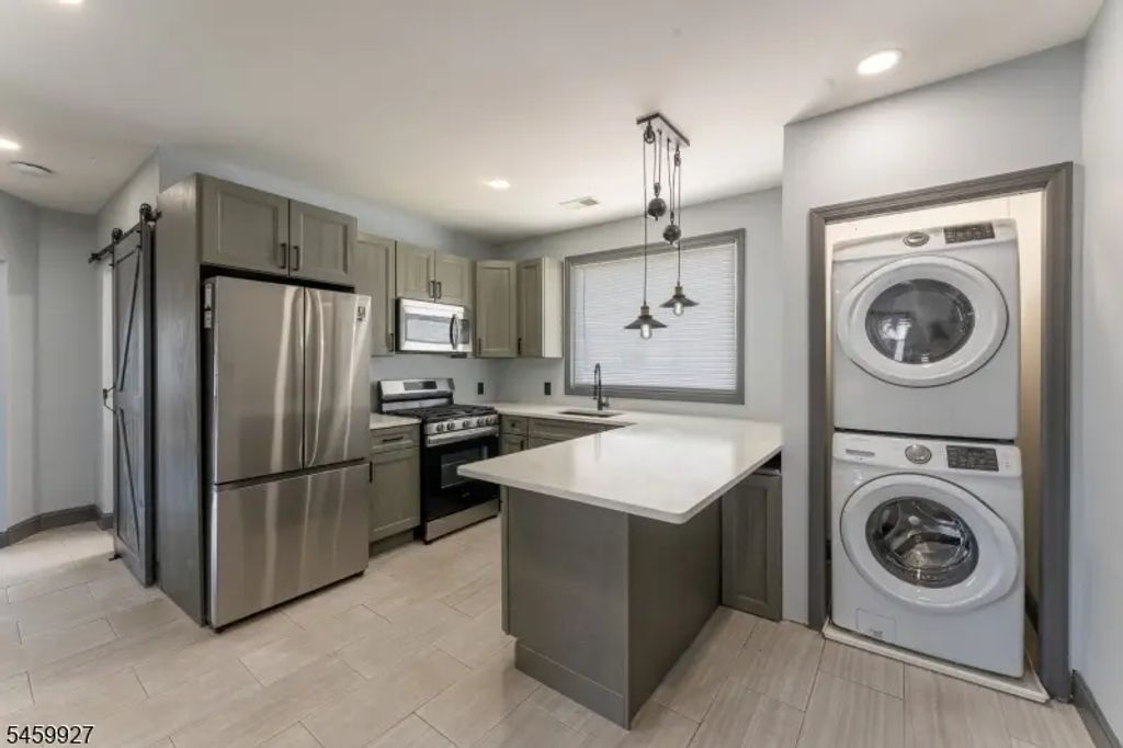 661-663 Mckinley St, Elizabeth City