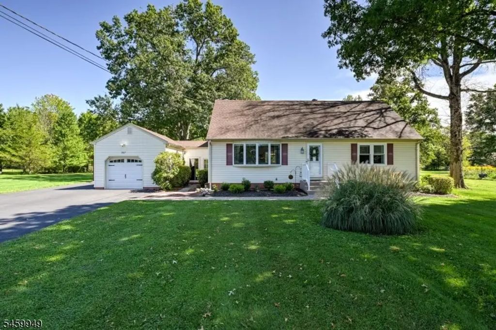 307 S Branch Rd, Hillsborough Twp.