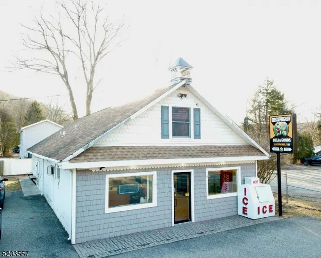 15 Us Highway 206, Sandyston Twp.