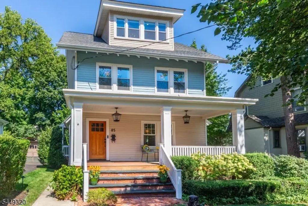 85 Evergreen Ave, Bloomfield Twp.